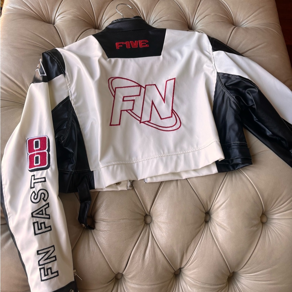Jacket - Picture 2 of 2